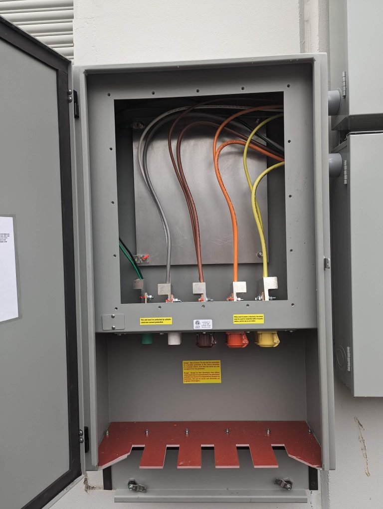 PXL_20241126_195149397