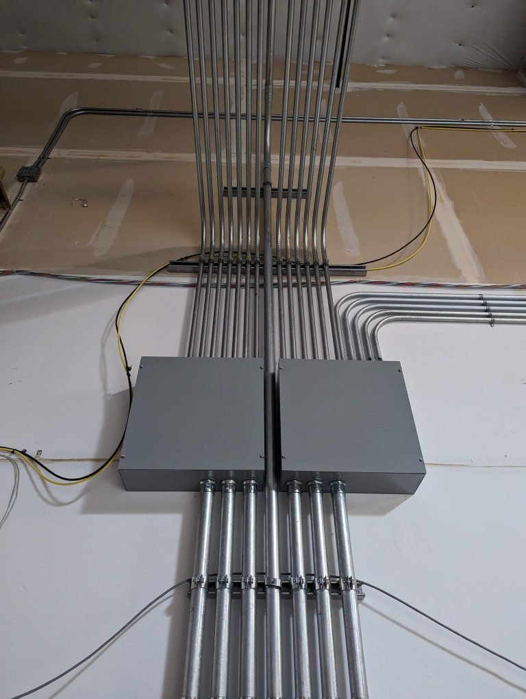 PXL_20250619_212528594