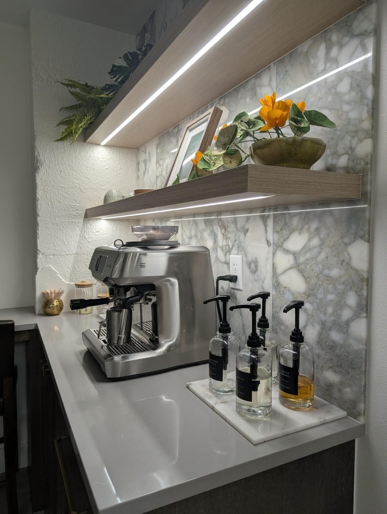 PXL_20251118_192318361