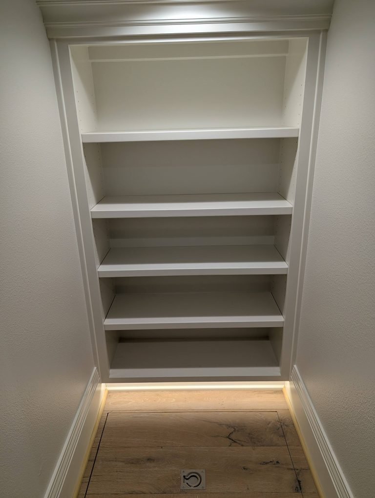 PXL_20251205_192114963