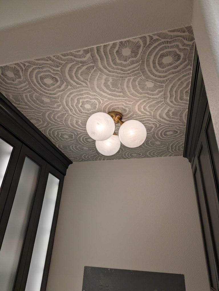 PXL_20260126_211707639